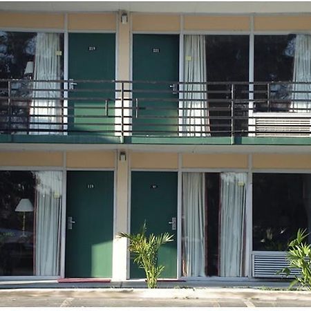 Red Carpet Inn Jesup Dış mekan fotoğraf